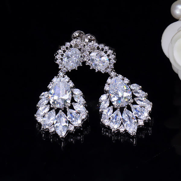 Stylish Water Drop White Gold Zircon Earrings