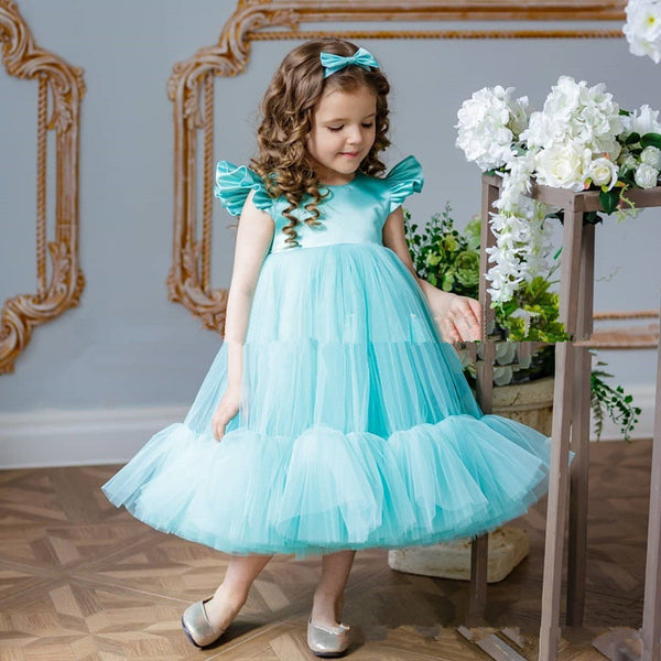 Princess Dress with small flying sleeves