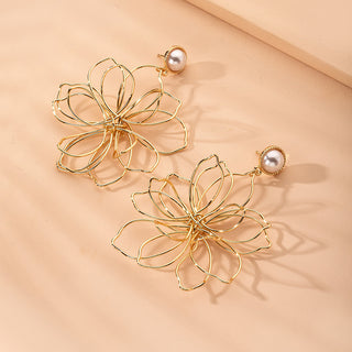 Buy e10520-gold Simple Fashion Pearl Beautiful Flowers Stud Earrings