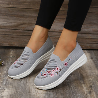 Buy grey Women Flowers Embroidery Shoes