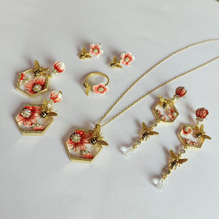 Sweet Romantic Flower Bee Earrings Eardrops Female