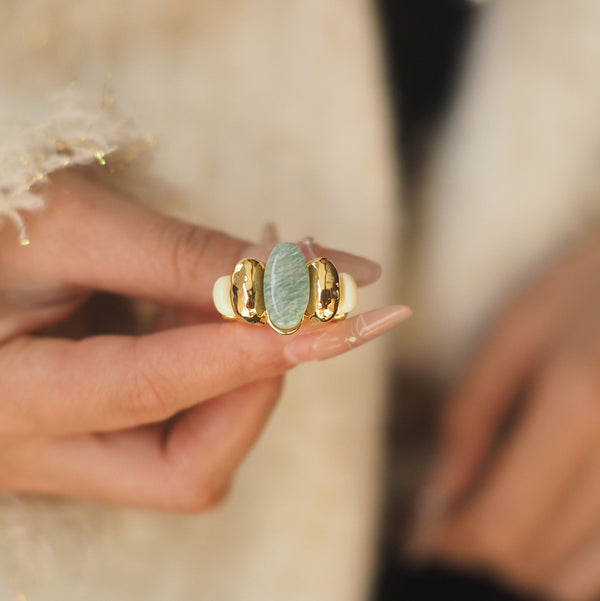 Women's Simple And Versatile Tianhe Stone Fashion Ring