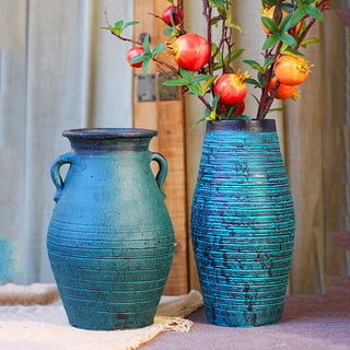 Ceramic Old Vases In The Living Room With Dried Flowers