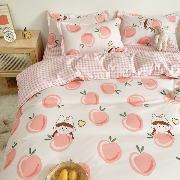 Four Piece Set Of Cute Cartoon Bed Sheets