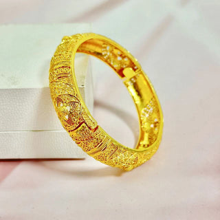 New Chinese Court Style Four-leaf Buckle Bracelet