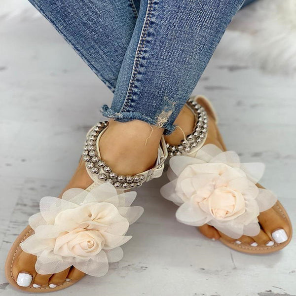 Women Flat Floral Metal Strap Flat Sandals