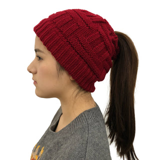 Woolen Winter Hat with Ponytail Hole