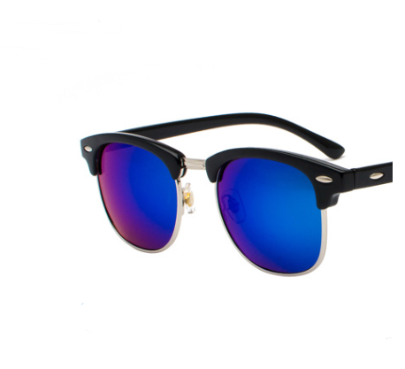 Unisex Classic Polarized Sunglasses