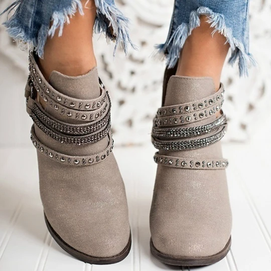 Women Versatile Low-barrel Rivet Boots