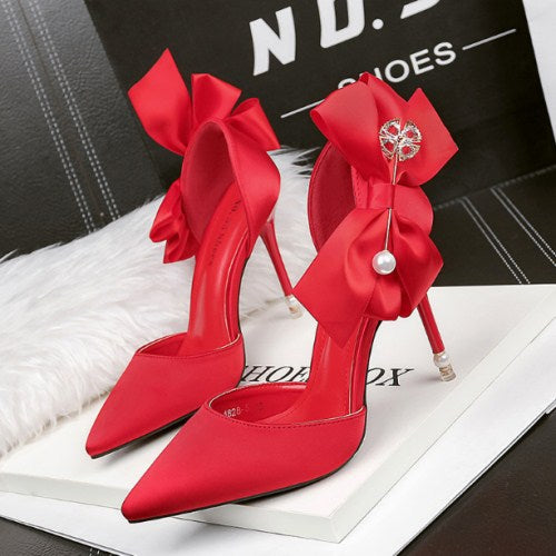 Women Floral Ribbon Pointed High Heels