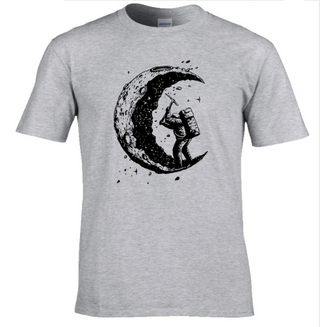 Buy light-gray Men&#39;s Digging The Moon Print Casual T Shirt