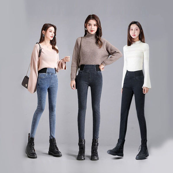 High-rise Stretchable Waist Velvet Jeans