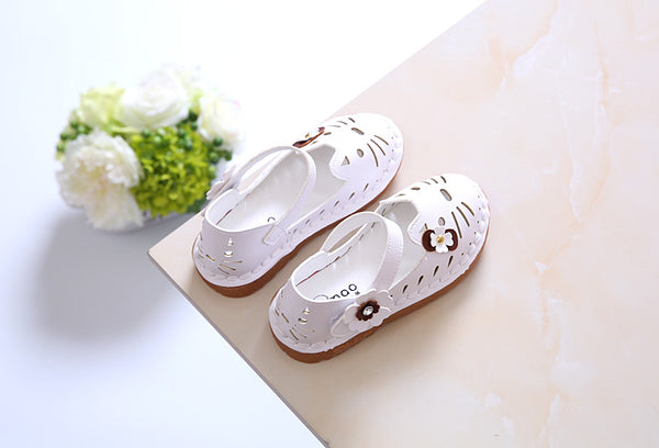 Hollow Out Cat Leather Sandals For Girls