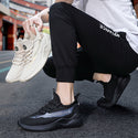 Men Lightweight Breathable Walking Shoes