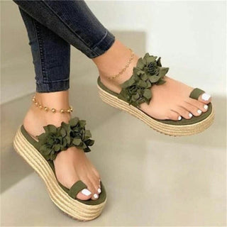 Buy green Floral Strap Single Toe Slip-on Sandals